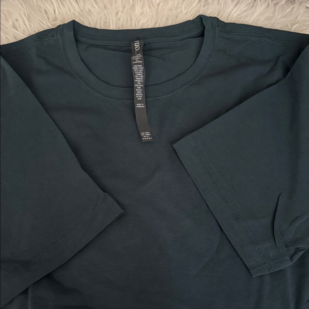 Vuori Tuvalu Tee In Light Deep Sea